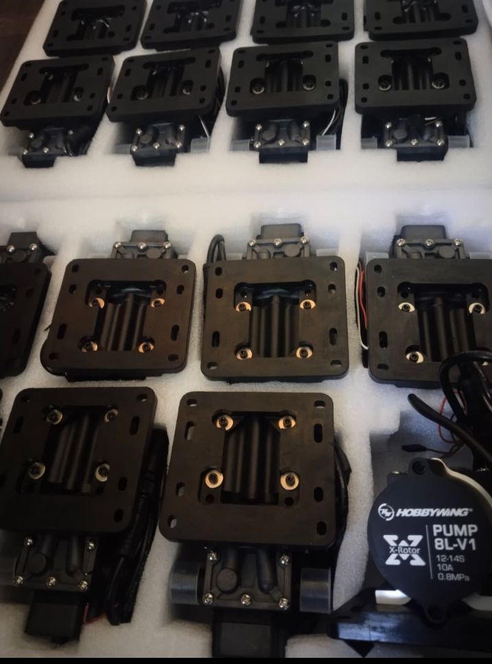 ESCs & Pumps